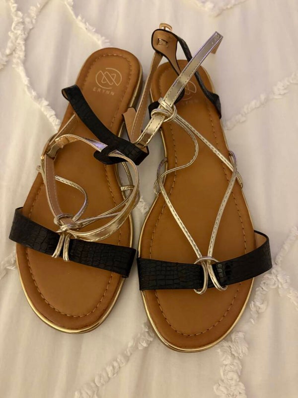 SANDALES NOIR/DORE