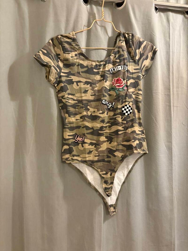 BODY CAMOUFLAGE