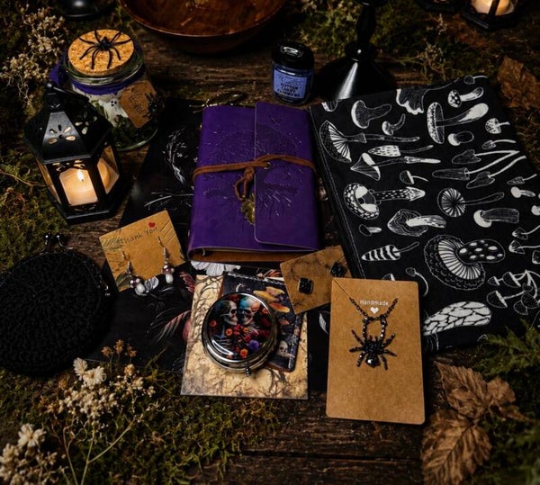 16 item Midnight Web Bundle (pre made)