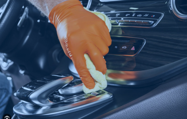 AAA Quickie In and Out