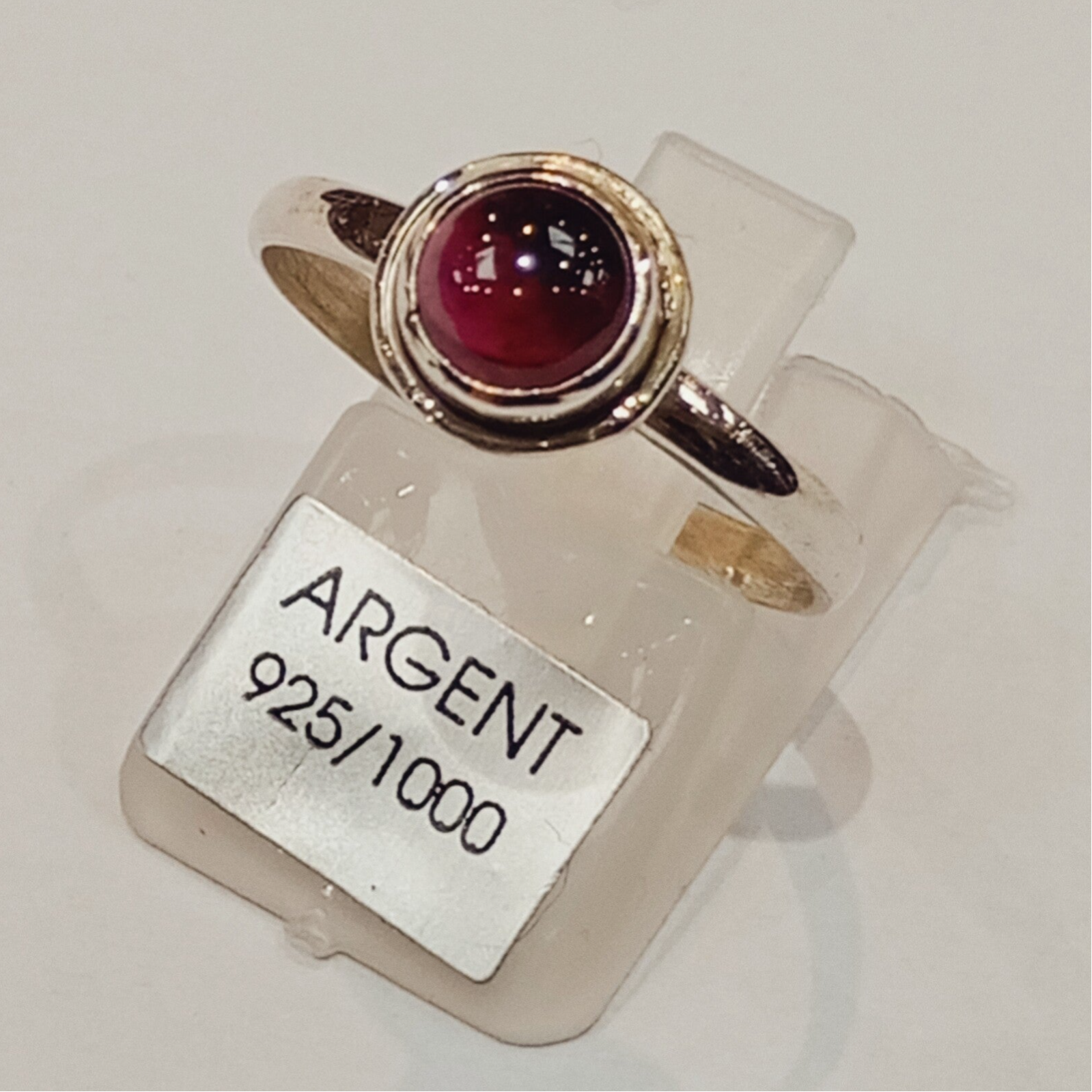 Bague en argent 925 et pierre en Grenat [T.57}
