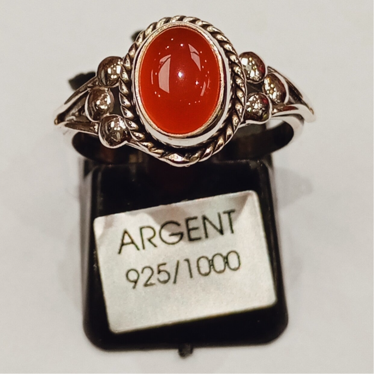 BAGUE EN ARGENT 925 ET CORNALINE [T.52]