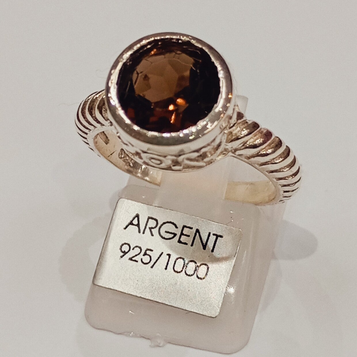 BAGUE EN ARGENT ET PIERRE Topaze Fumé