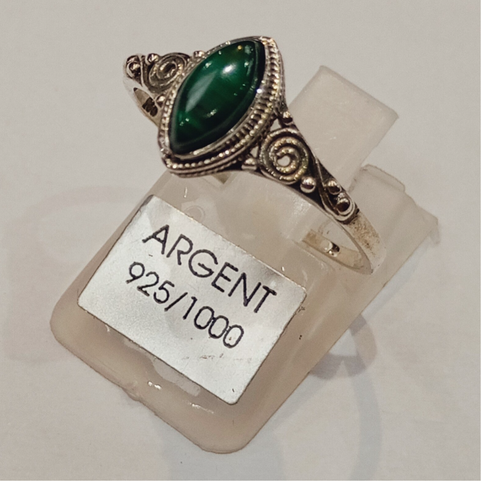 Bague en argent 925 et pierre en Malachite [T.57]