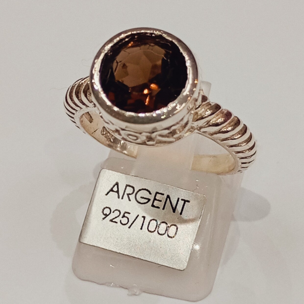 BAGUE EN ARGENT ET PIERRE Topaze Fumé