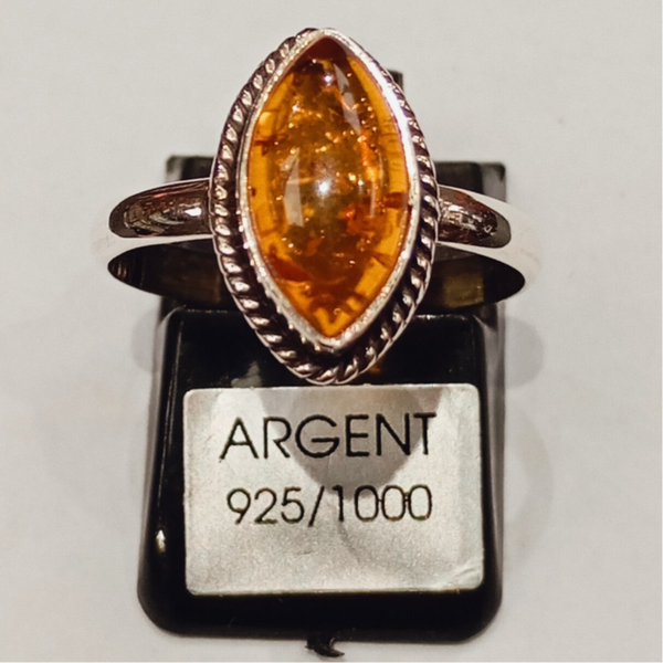 BAGUE EN ARGENT 925 ET AMBRE [T.53]