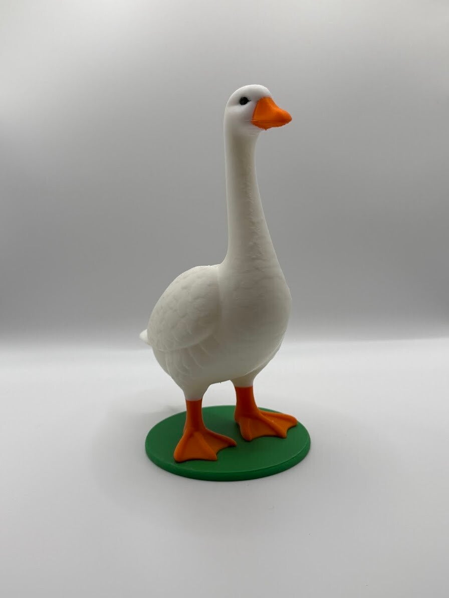 3D Printed Desk Goose – Green Base – Cute Desktop Décor – Accessories Sold Separately – 5.5" x 6.5"