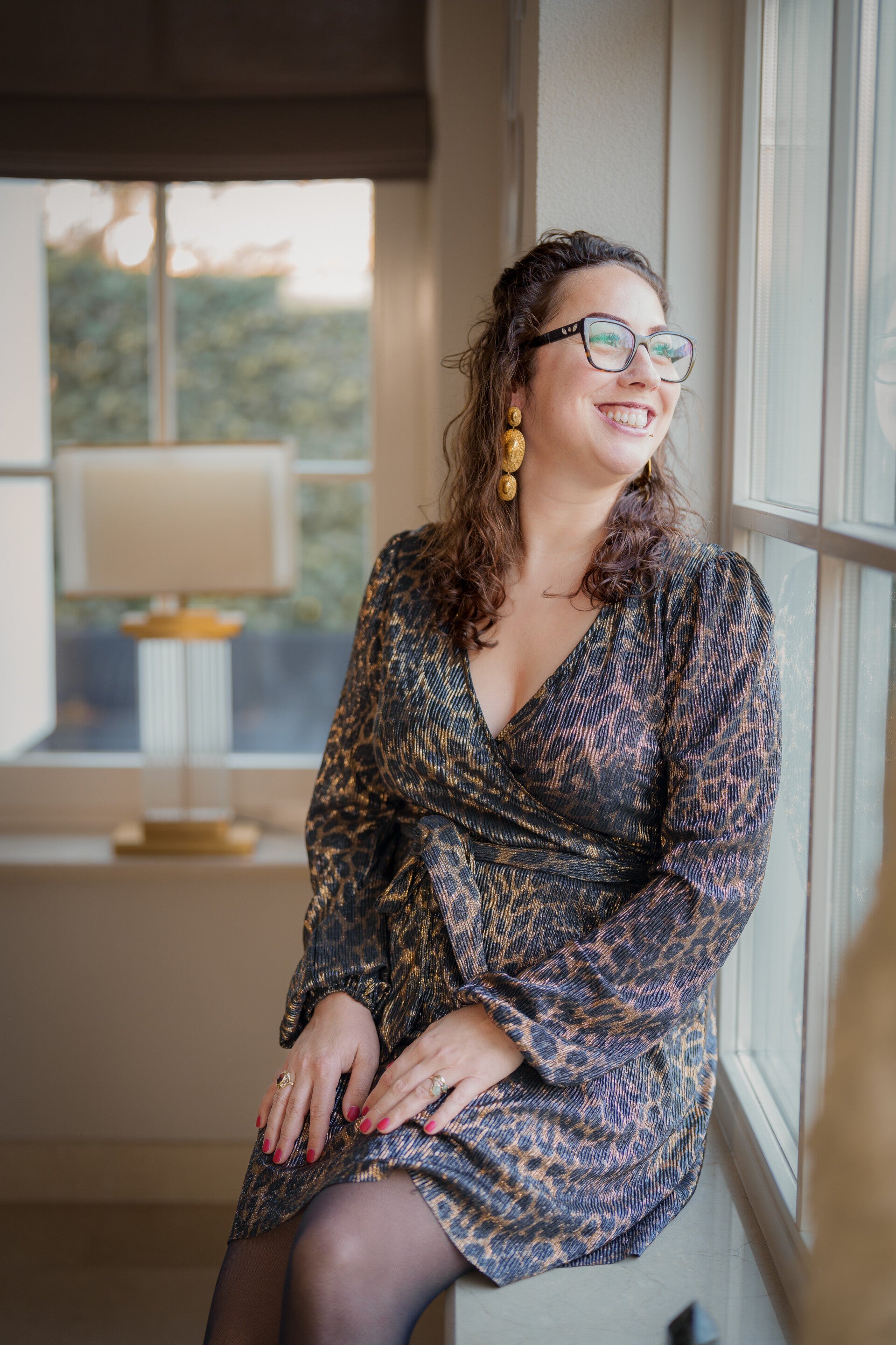 Denice Verwoert Healer, masseur, coach en equine bewegingsanalist. Daar waar Wetenschap en spiritualiteit samen komen.