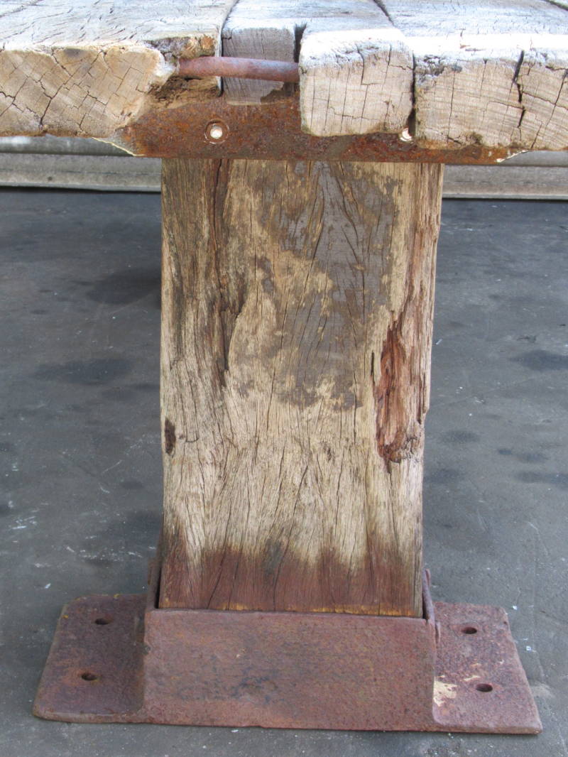 Antieke industriële tafel