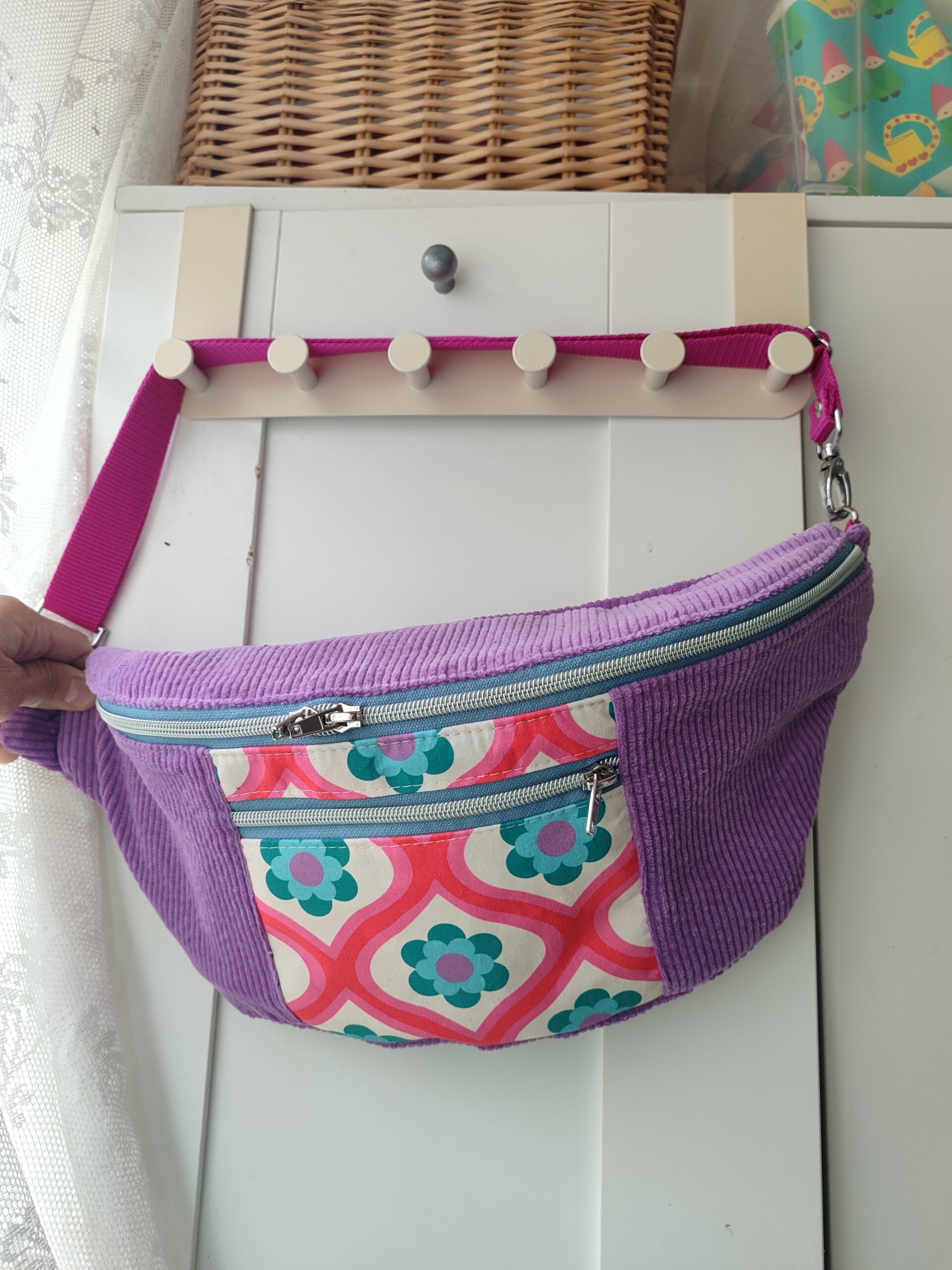 Bauchtasche XL Fliese lila