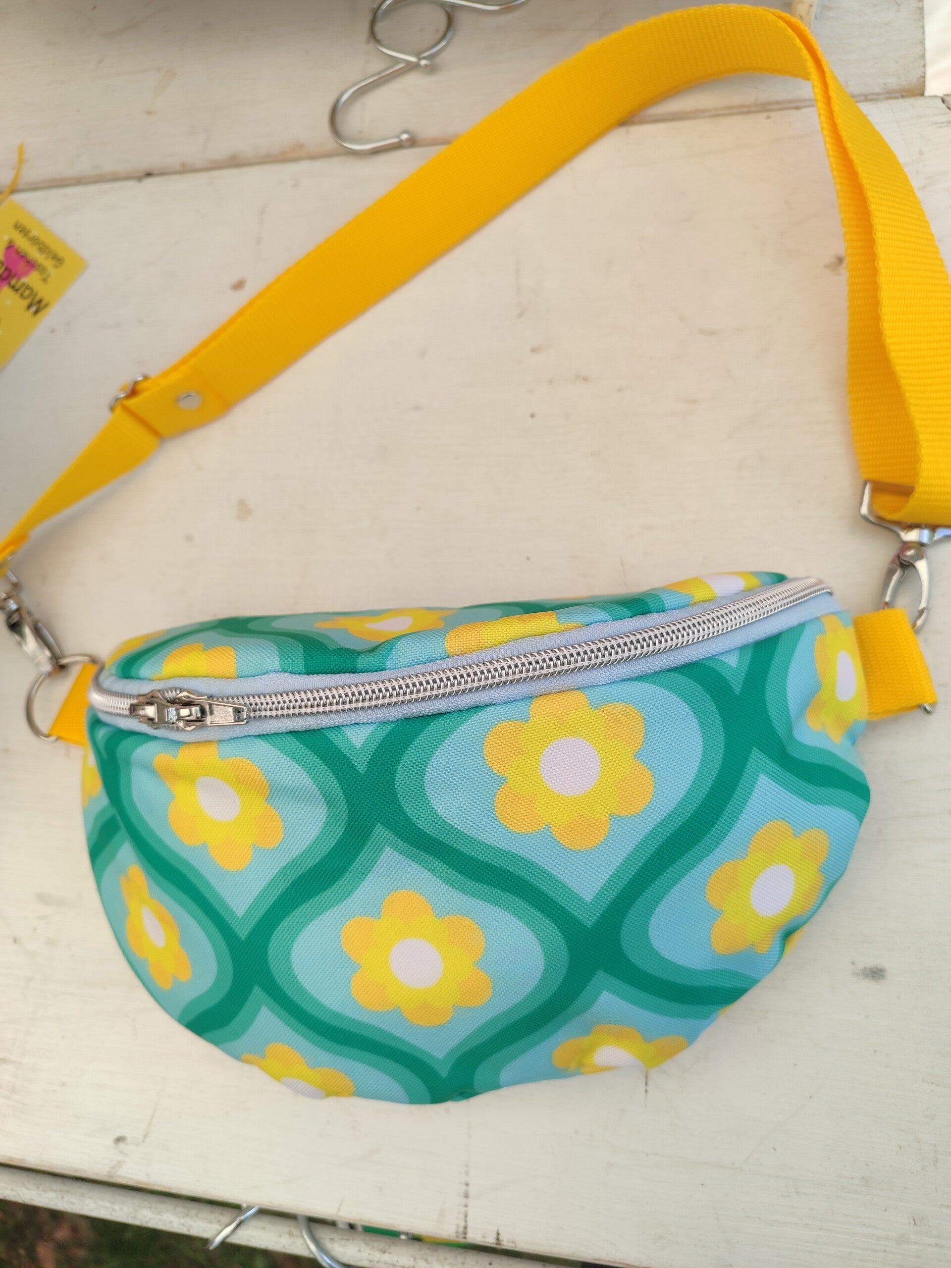 Bauchtasche Fliese gelb