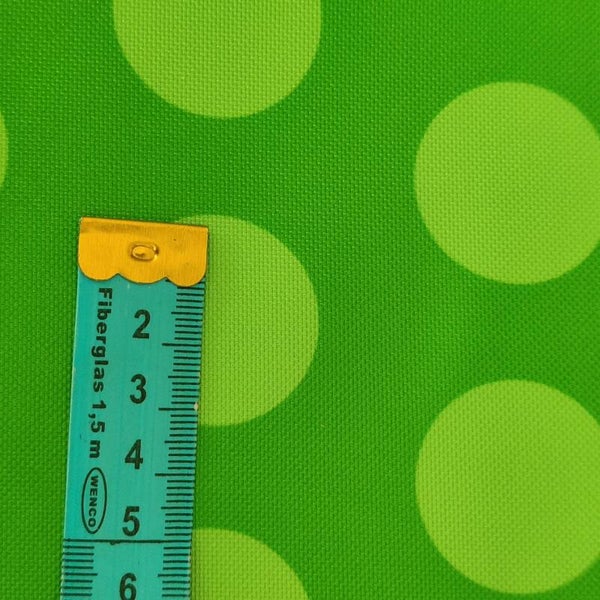Outdoorstoff Dots grün