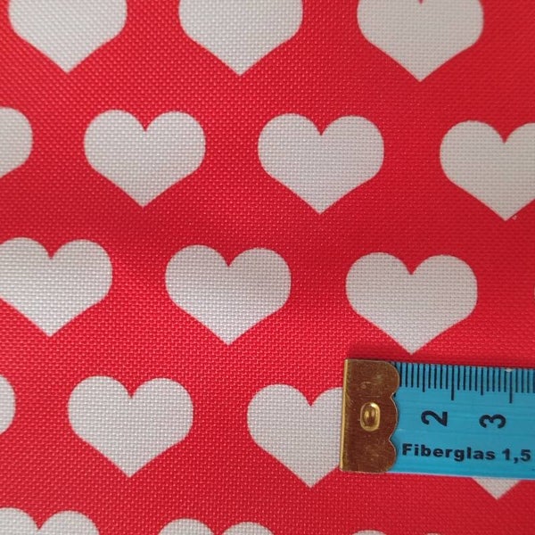 Outdoorstoff Herzen rotweiss