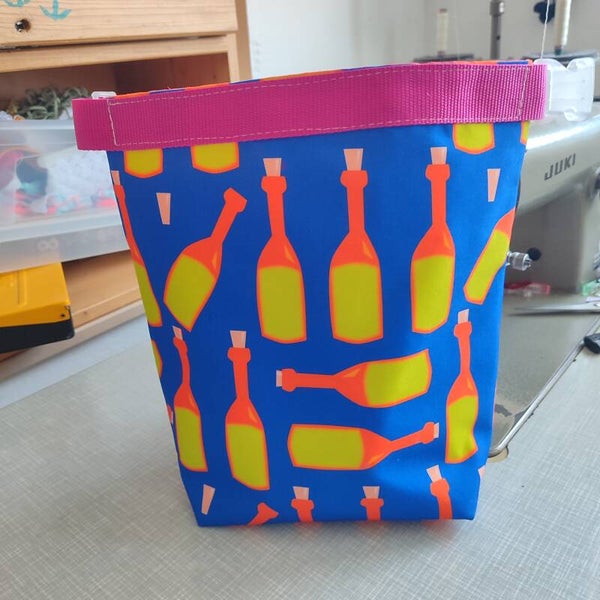 Multifunktions Tasche blaue Flaschen