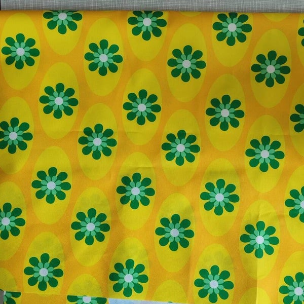 Outdoorstoff Tapete1 gelb