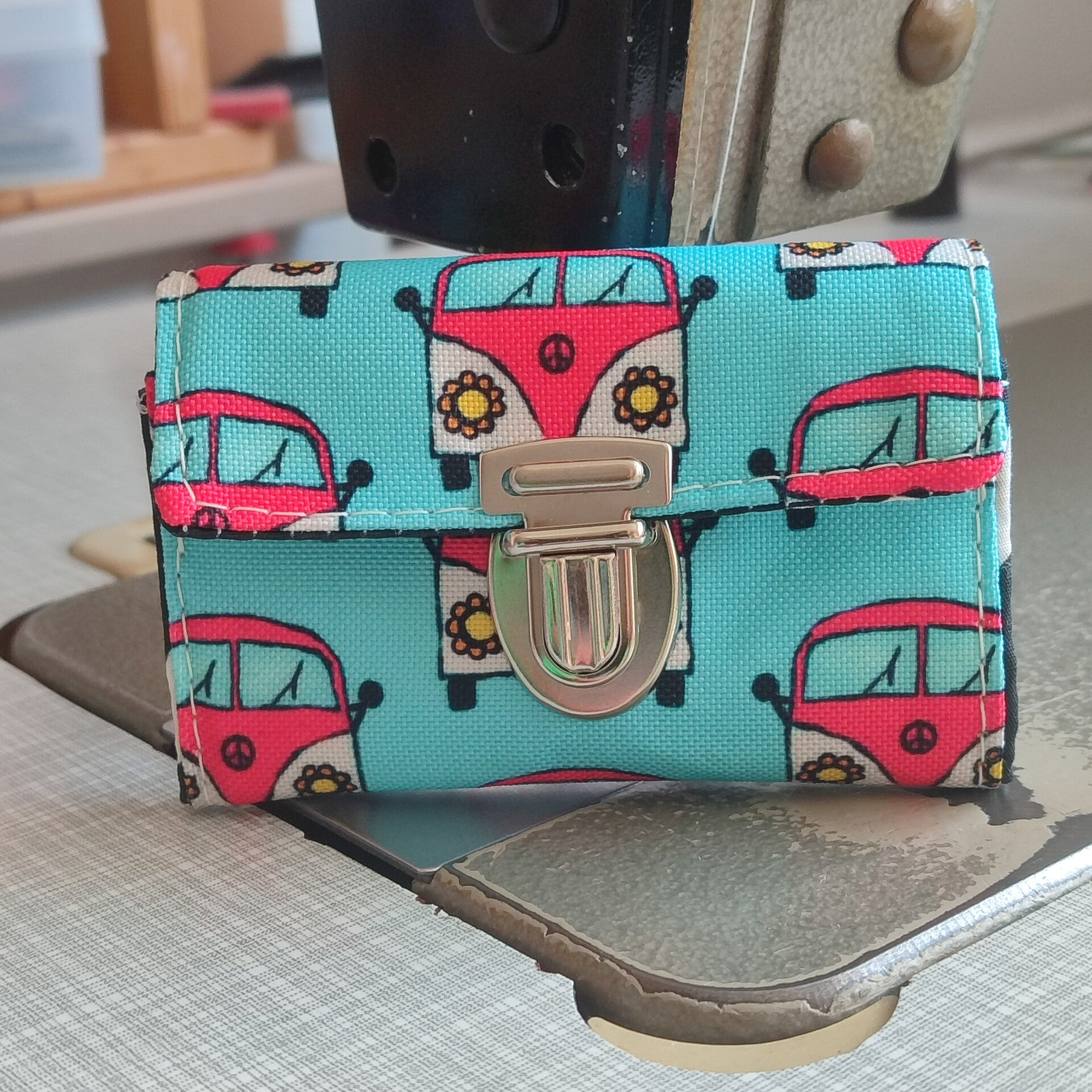 Mini-Geldbörse Bulli blau