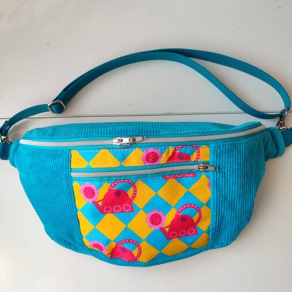 Bauchtasche XL Gießkanne blau