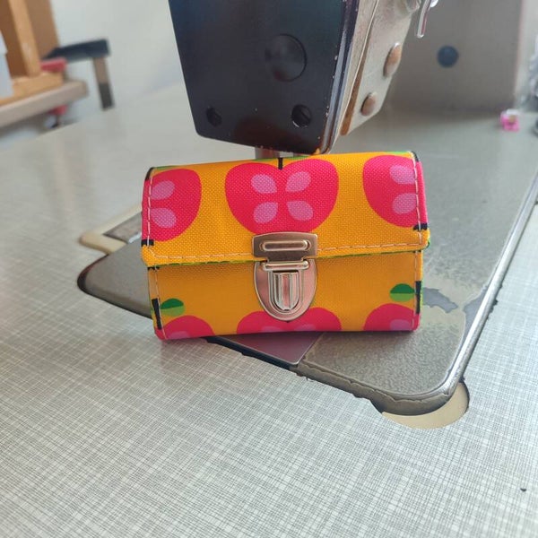 Mini Geldbörse Retroapfel gelb