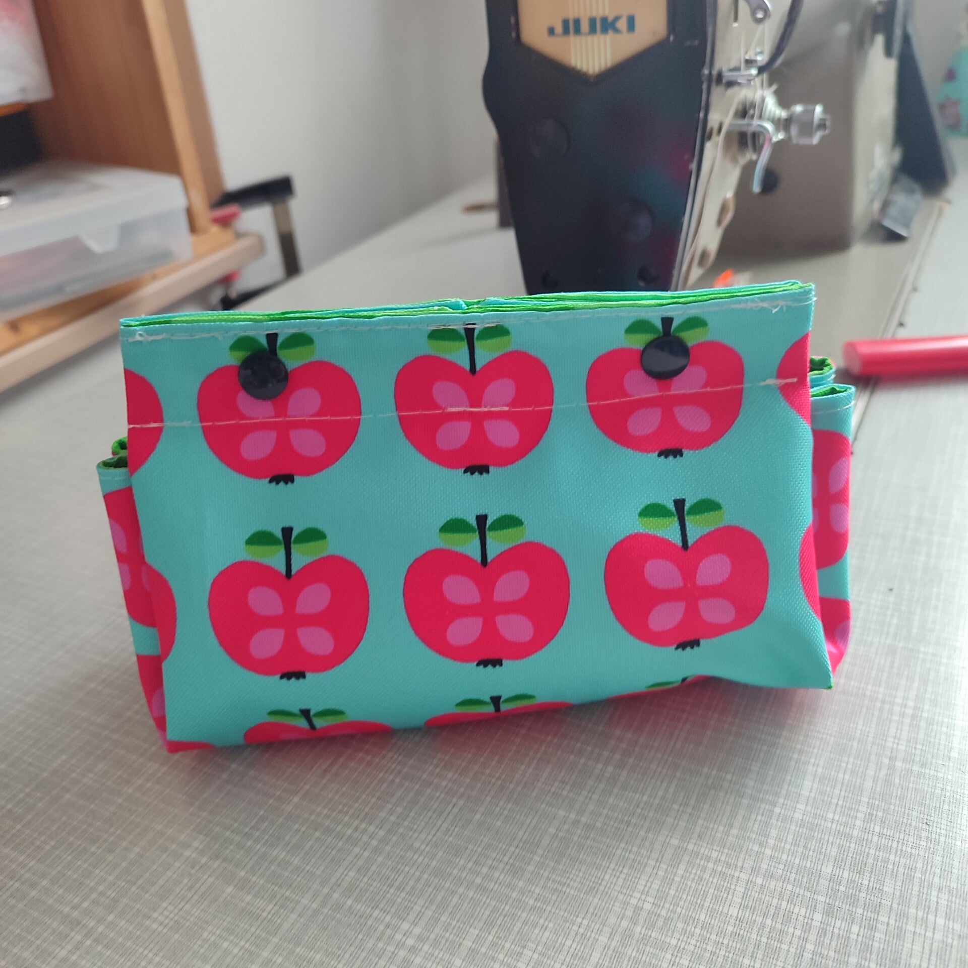 Duo-Täschchen Retroapfel