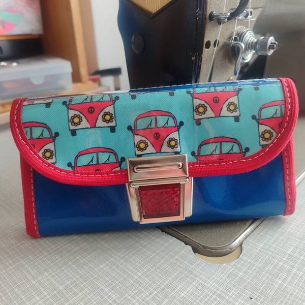 LKW Geldbörse Bulli blau