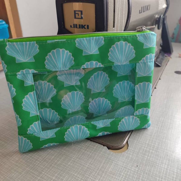 Fenstertasche Muschel blaugrün
