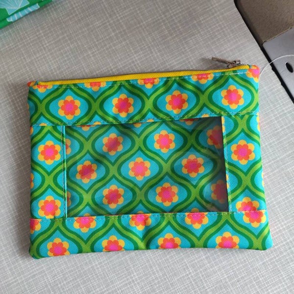Fenstertasche Fliese grün