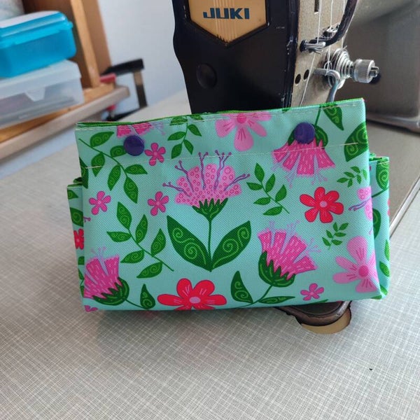Duo-Täschchen Streublumen blau