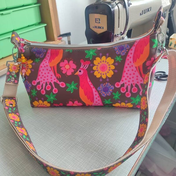 Kleine Handtasche Wundervogel maron