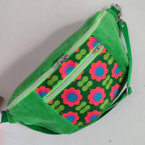 Bauchtasche XL Retroflower grün (BL011)