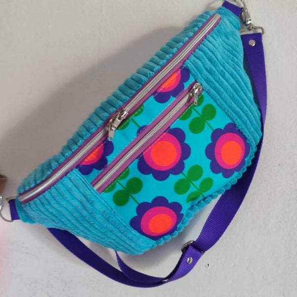 Bauchtasche XL Retroflower Blau (BL013)