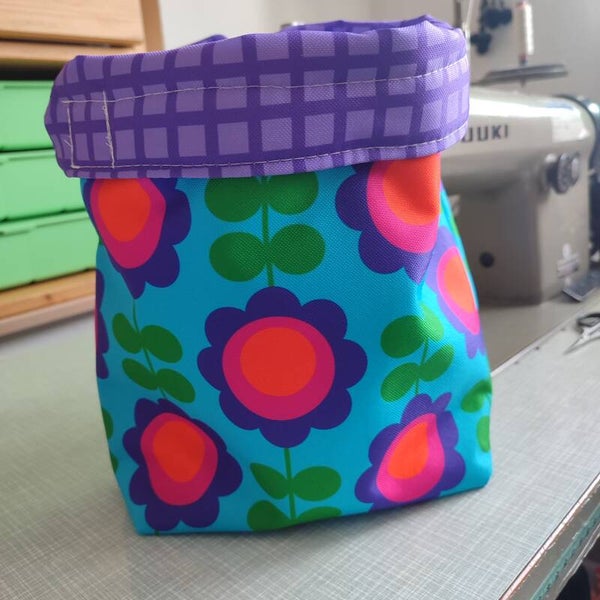 Multifunktionstasche Retroflower blau (M020)
