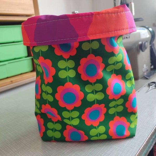 Multifunktionstasche Retroflower grün (M021)