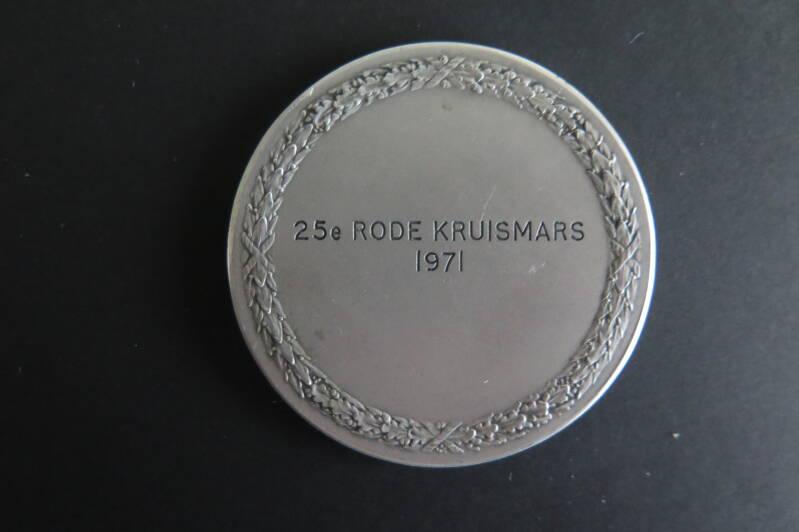 1971-s-gravenhage-25e-rode-kruismars-az-standard.jpg