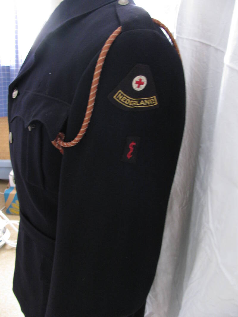 uniformblauw47-675jpg.jpg