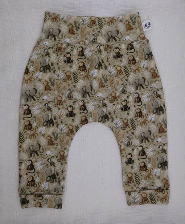 Babybroekje maat 62-68
