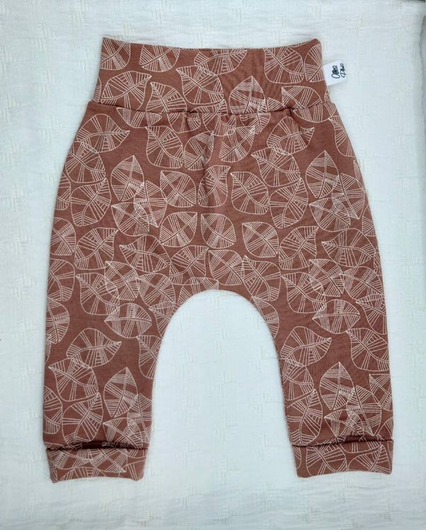 Babybroekje maat 62-68
