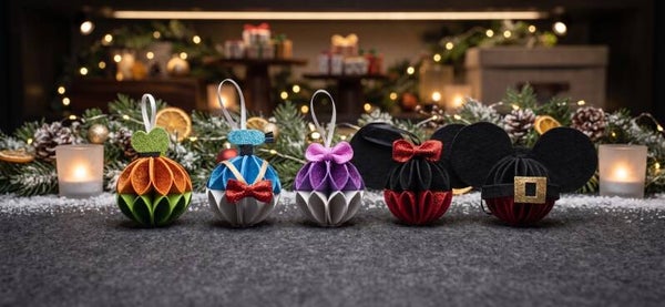 5 Christmas Baubles