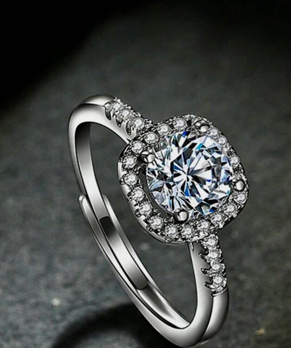Bague avec cubique de zircone