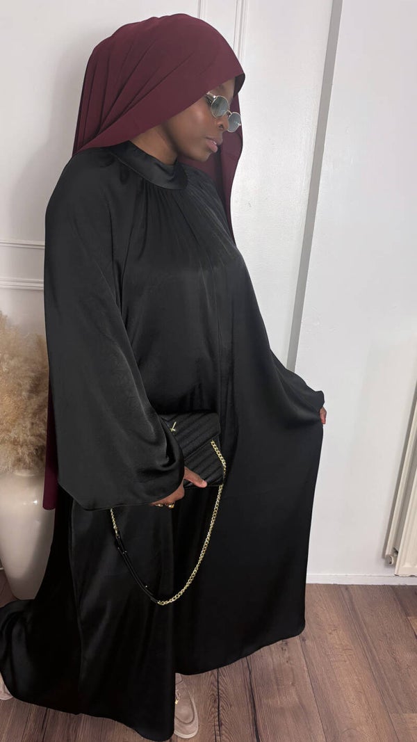 Robe satinée