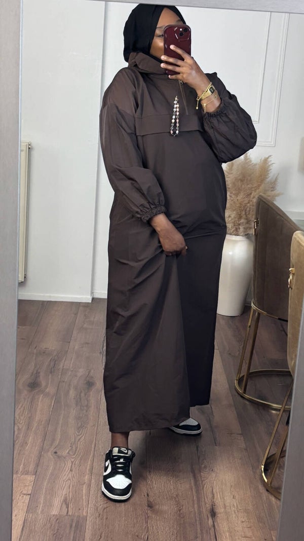 Robe capuche