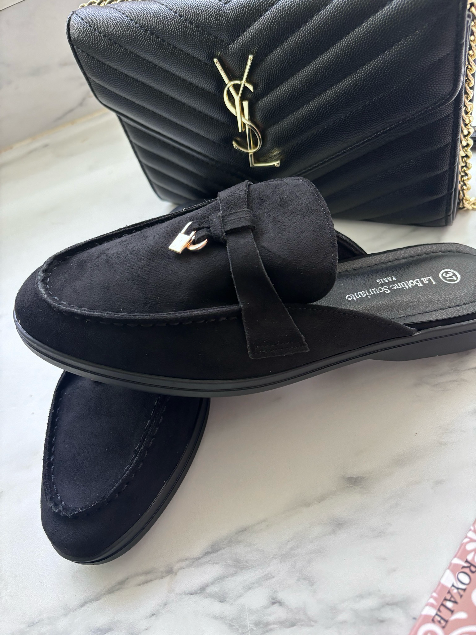 Mocassin
