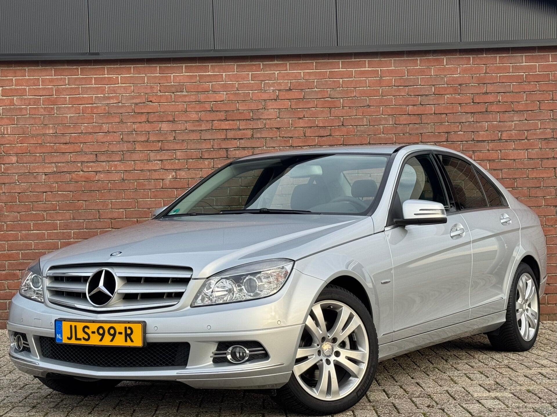 MERCEDES-BENZ C-KLASSE: