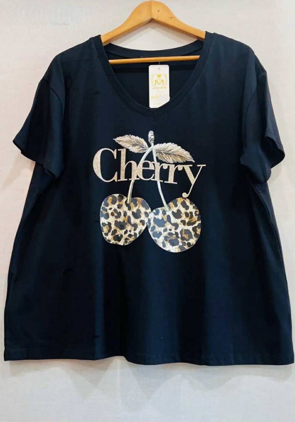 T-shirt cherry