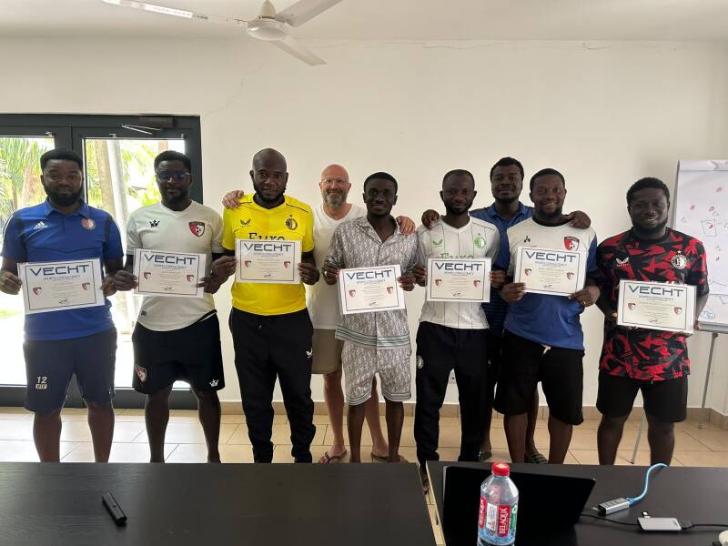 Diploma uitreiking WAFA coaches in Ghana