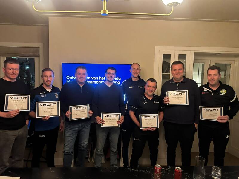 Diploma uitreiking Hoofd Coaching opleiding met Nathan Wiener