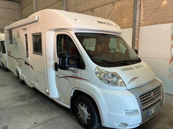 Autocaravana perfilada Rapido