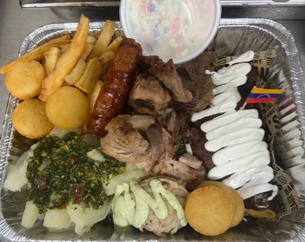 1/2 Vaqueros Grill (2 a 3 personas)