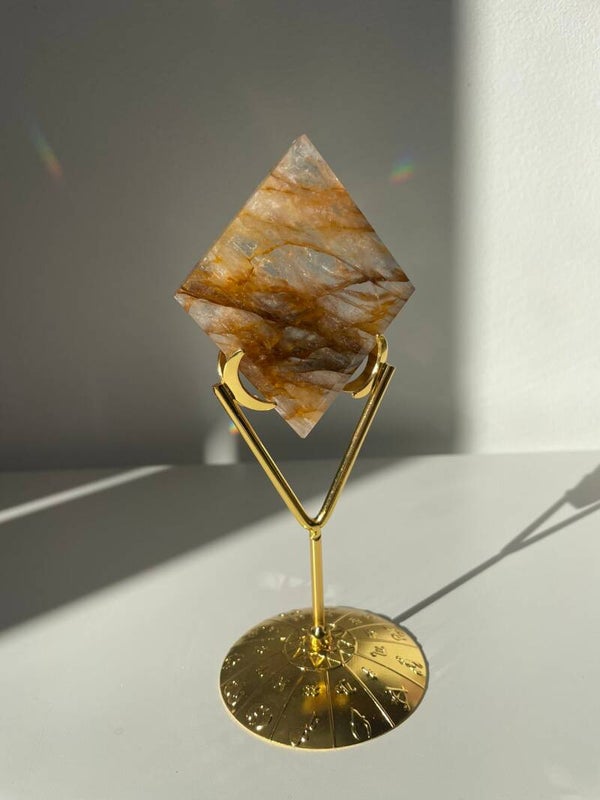 Hematoïde kwarts ( Golden Healer ) Diamant op standaard - Nr 01