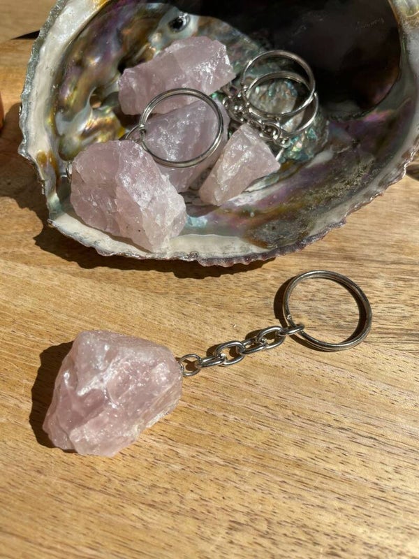 Rozenkwarts Ruw Sleutelhanger