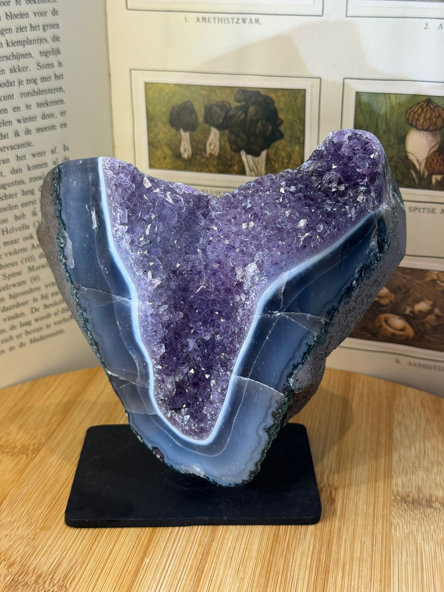 Amethist op standaard - Nr 02
